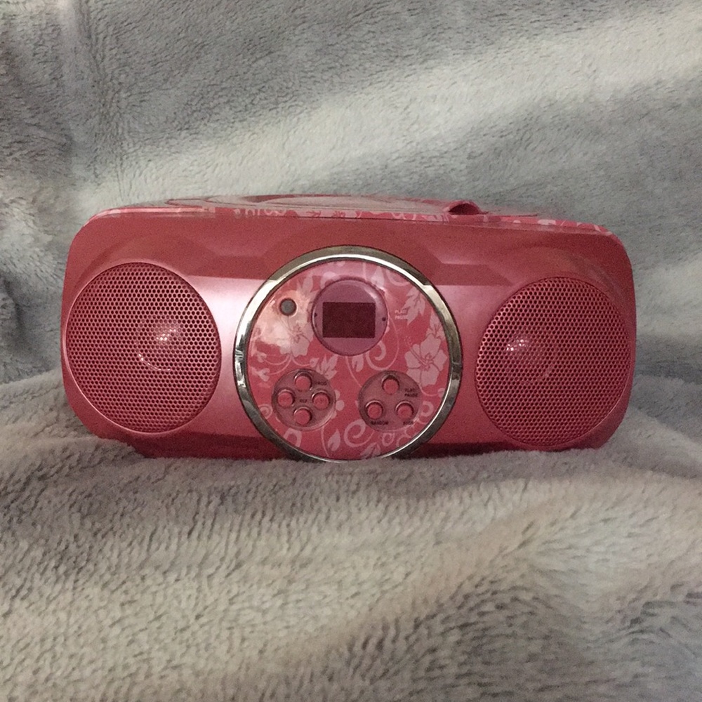 Pink Radio/CD Player
